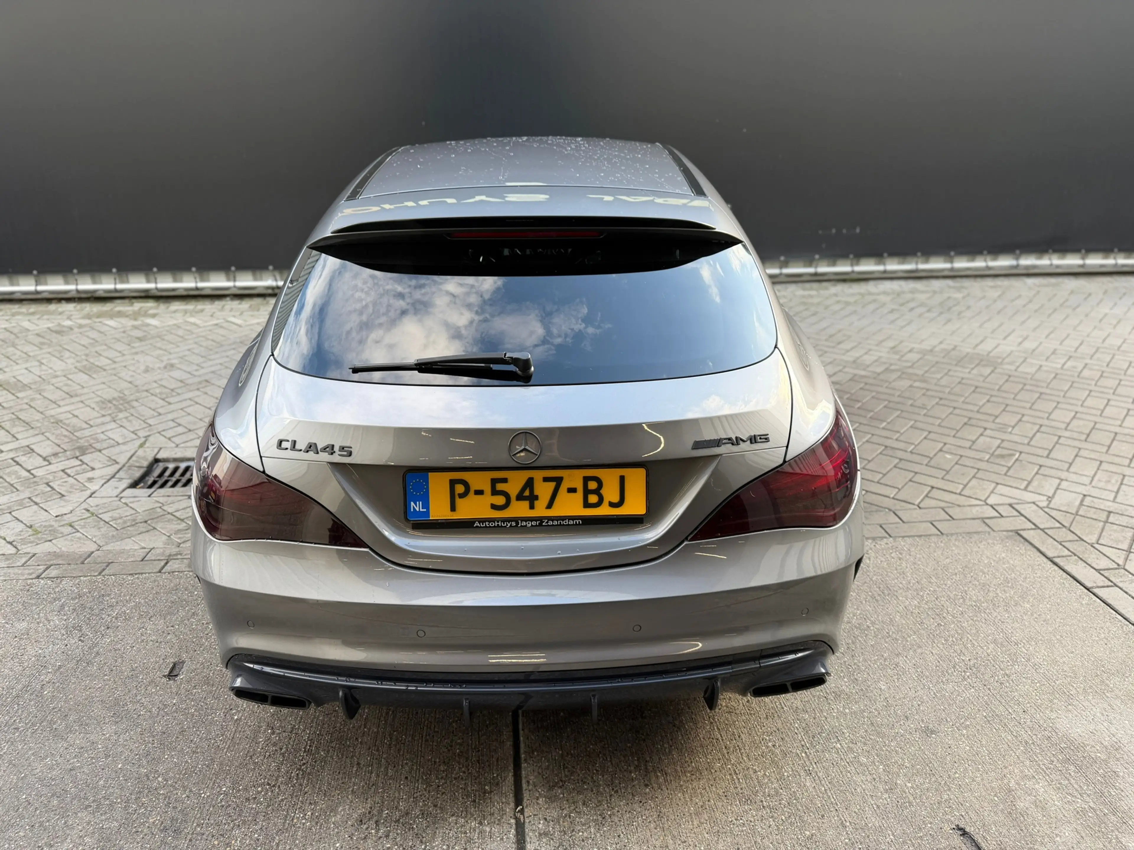 Mercedes-Benz CLA 45 AMG Shooting Brake 4MATIC OrangeArt Edition Schaalstoe — photo 9