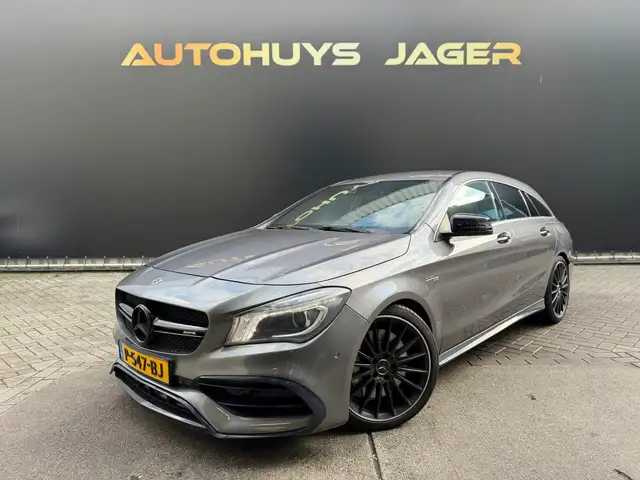Mercedes-Benz CLA 45 AMG Shooting Brake 4MATIC OrangeArt Edition Schaalstoe