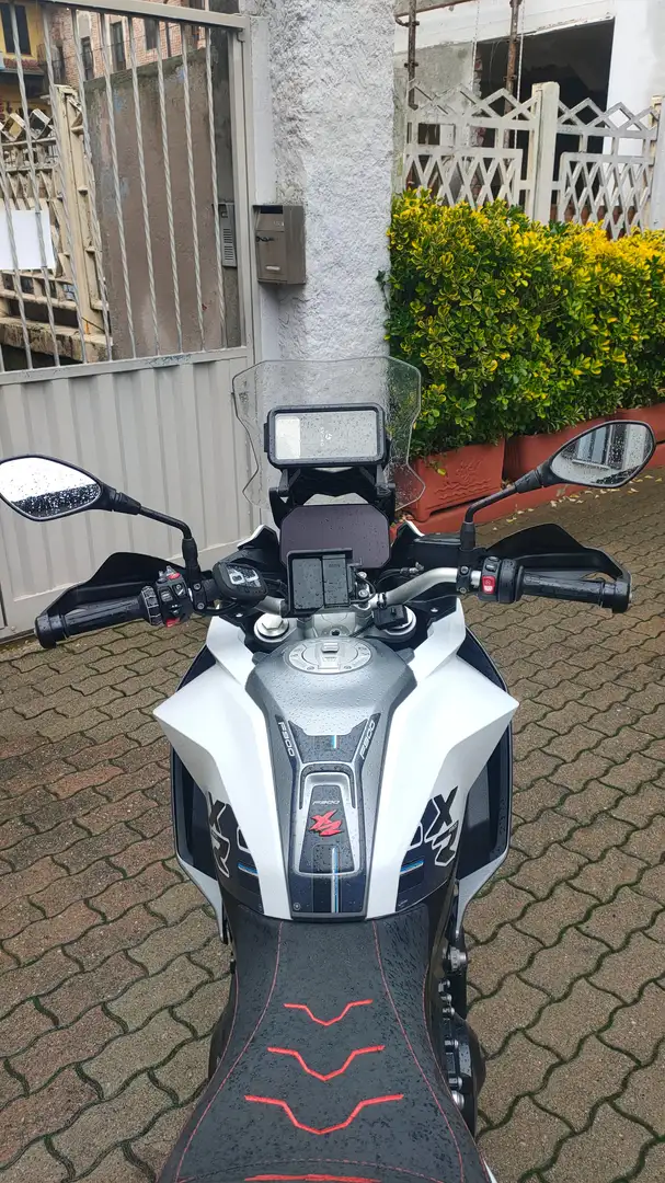 BMW F 900 XR Full optional Alb - 2