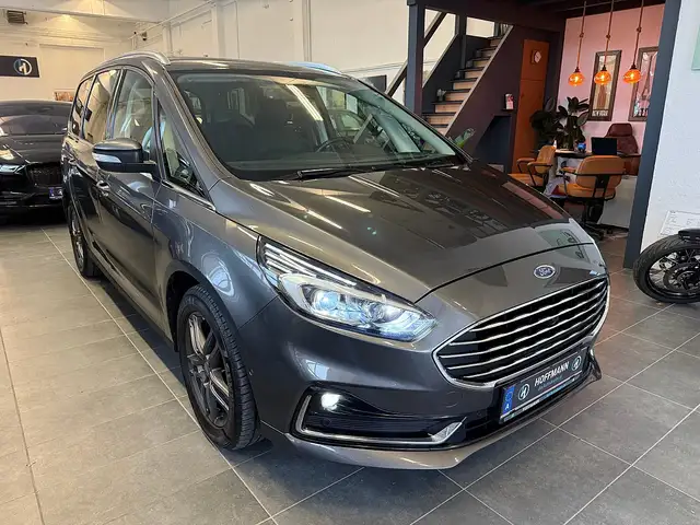 Ford Galaxy 2,5 Duratec Hybrid Titanium Aut. 7 Sitzer,Leder...