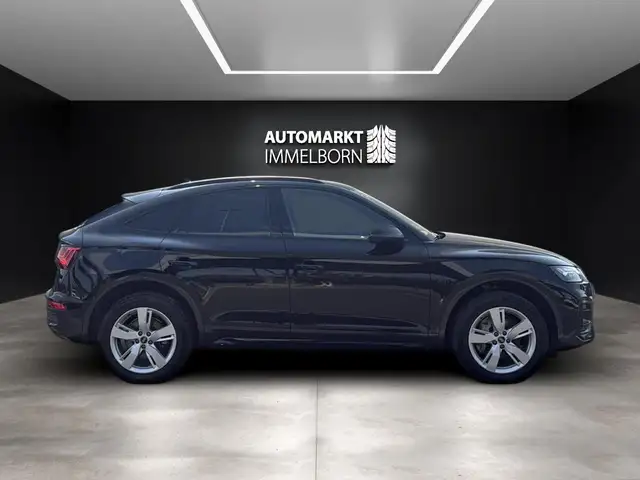 Audi Q5 view 7