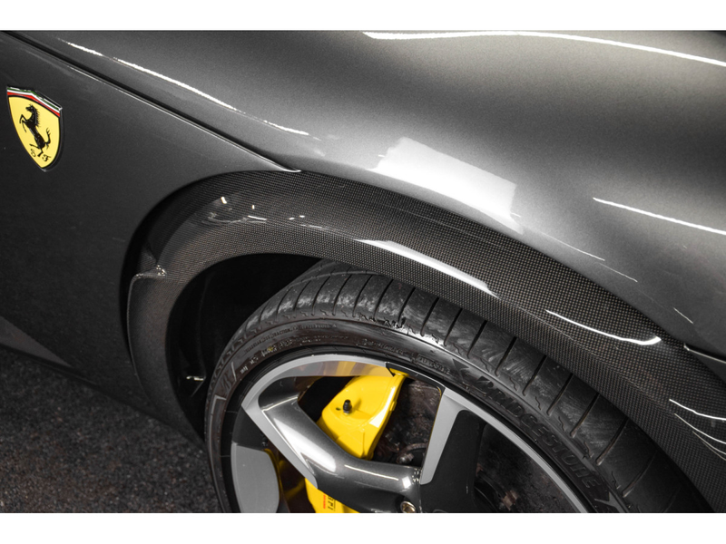 Ferrari Purosangue 6.5 V12 - CANNA DI FUCILE - PACK CARBONE — photo 15