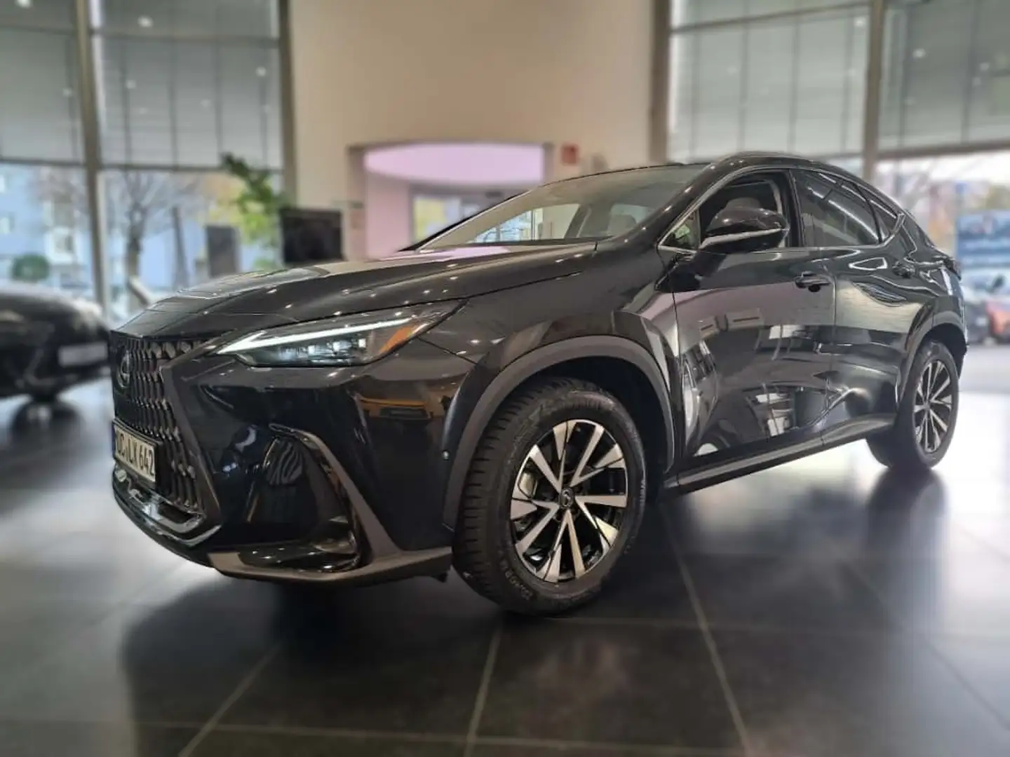 Lexus NX 350h Luxury Line E-Four Allrad *Panoramadach* Schwarz - 1