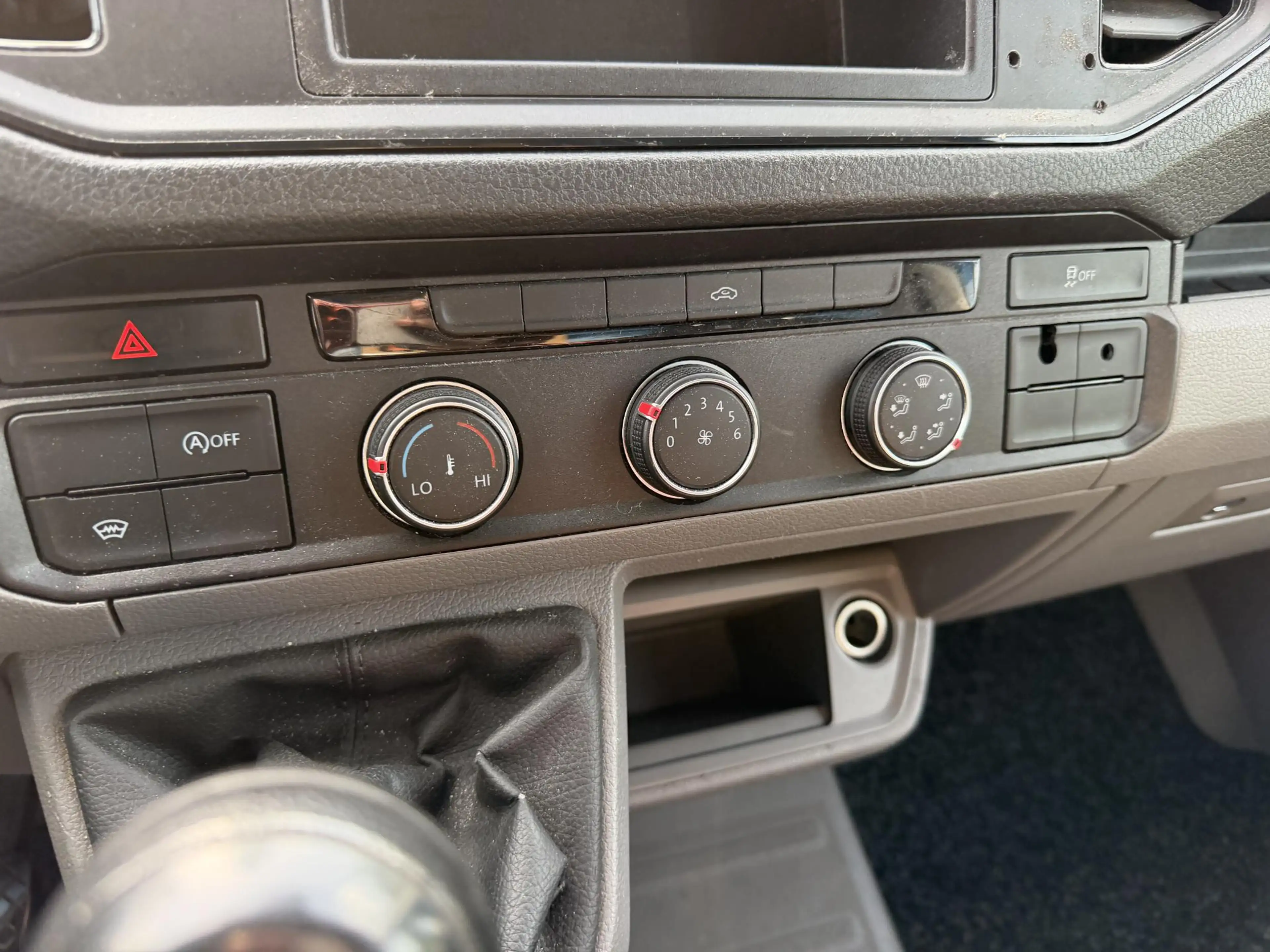 Volkswagen Crafter 35 2.0 TDI L4H3 | € 7.850,- NETTO! | Bakwagen | Eu — photo 13