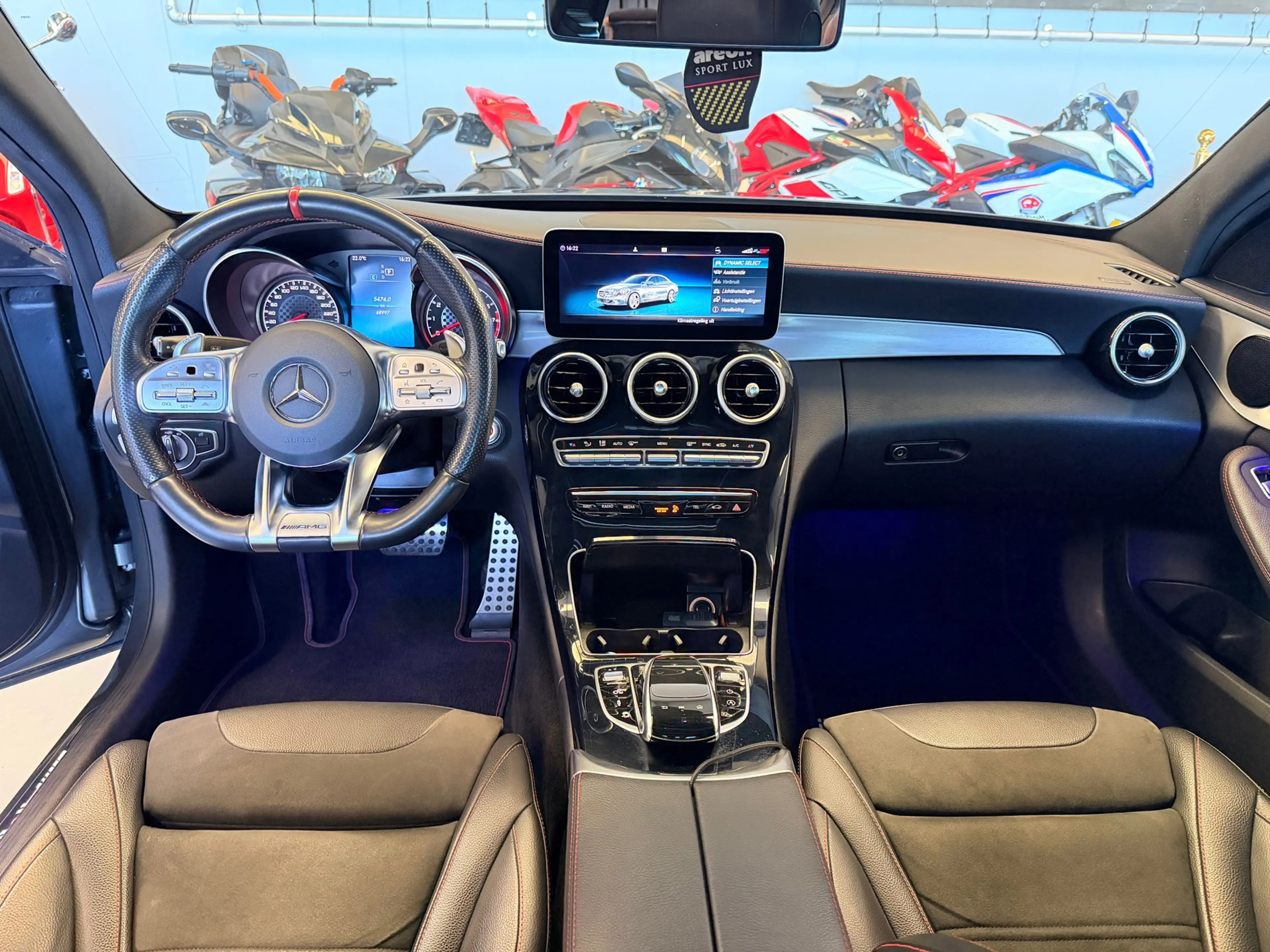 Mercedes-Benz C 43 AMG 4MATIC Premium Plus Pack — photo 10