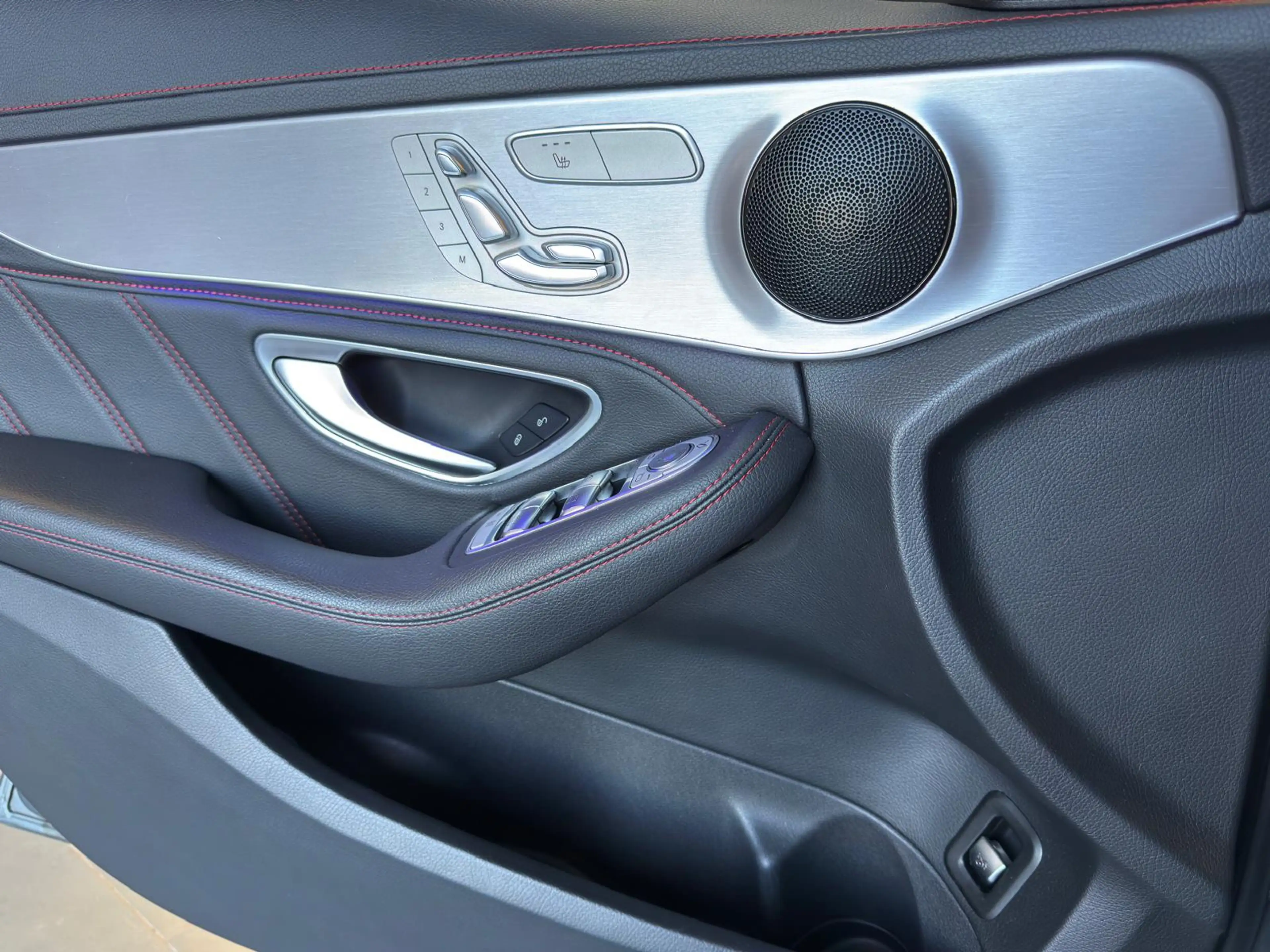 Mercedes-Benz C 43 AMG 4MATIC Premium Plus Pack — photo 12