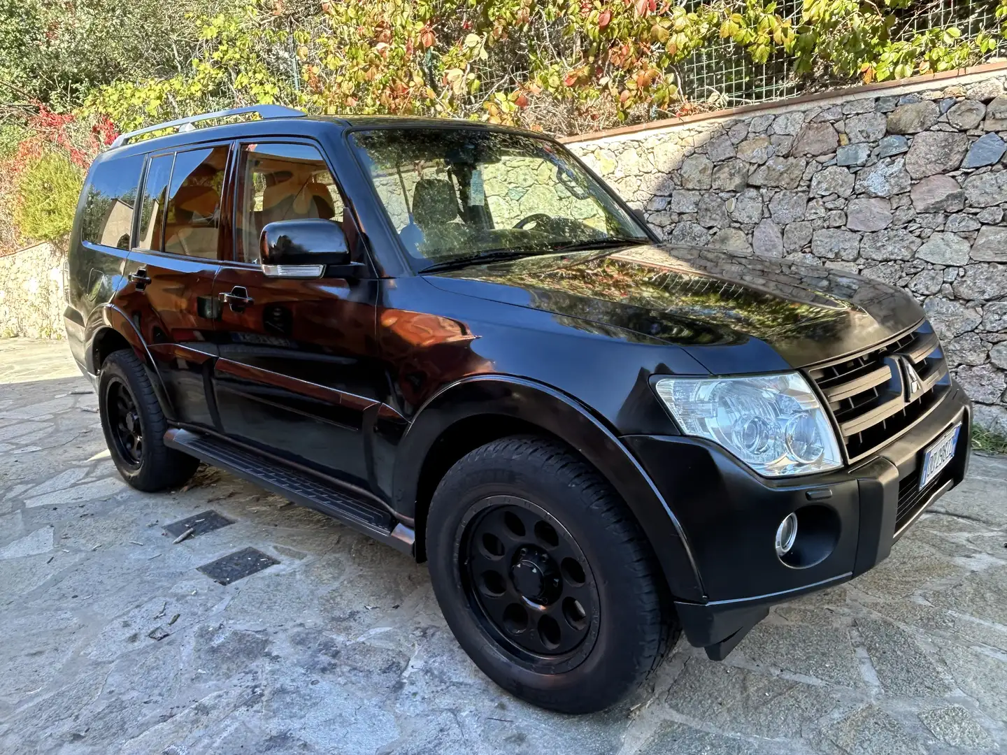 Mitsubishi Pajero 5p 3.2 CR Instyle auto - 1