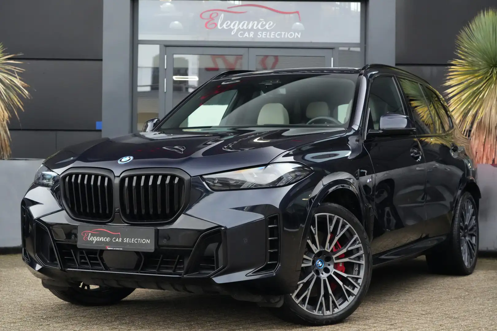BMW X5 xDrive50e M Sport 490pk Panoramadak/AR/HUD/Trekhaa Bleu - 1