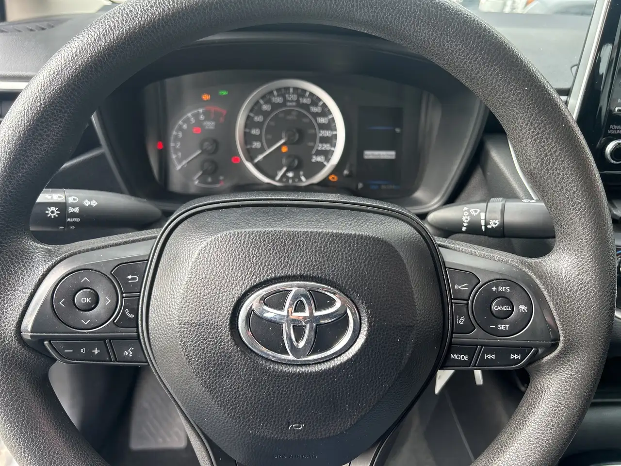 Toyota Corolla снимка Toyota Corolla