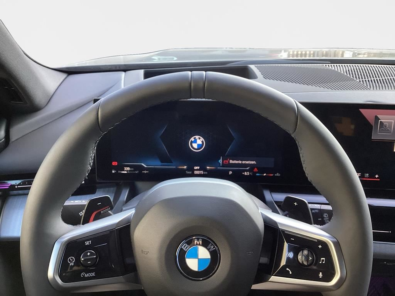 BMW 520 — photo 10