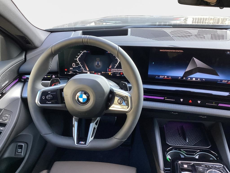 BMW 520 — photo 9