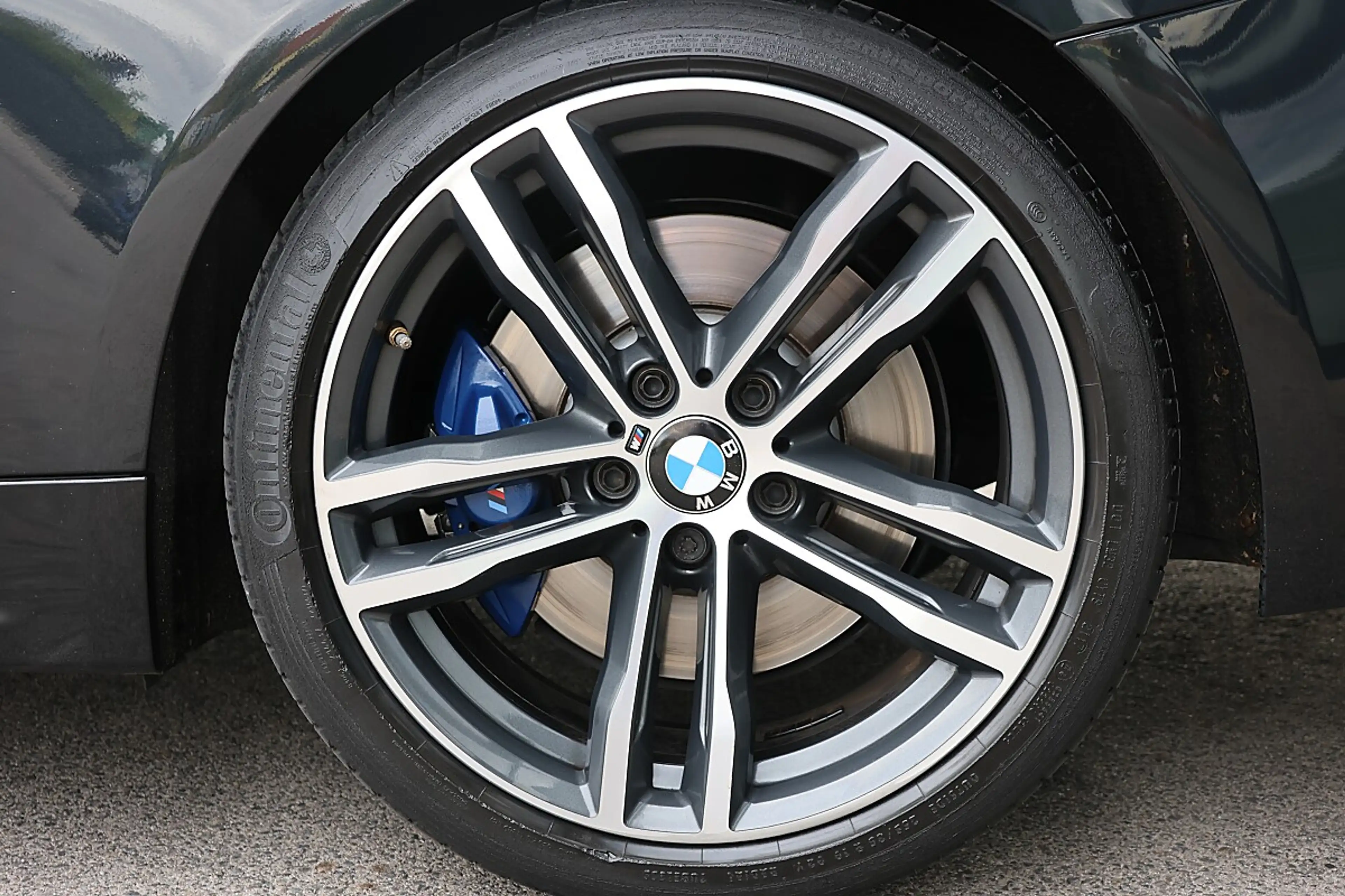 BMW 440 i — photo 12