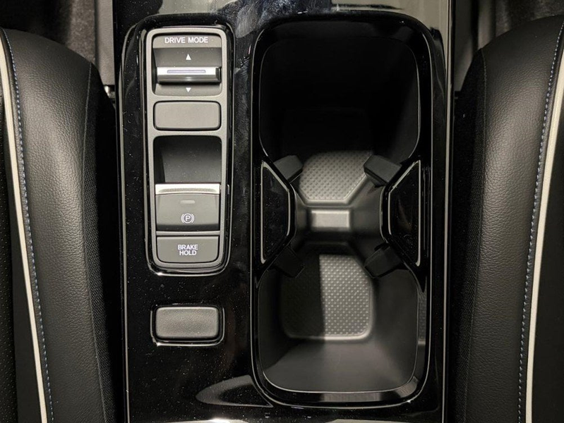 Honda e:Ny1 68,8 kWh Elegance FWD — photo 20