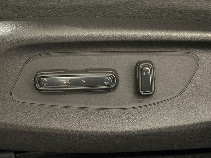 Honda e:Ny1 68,8 kWh Elegance FWD — photo 22