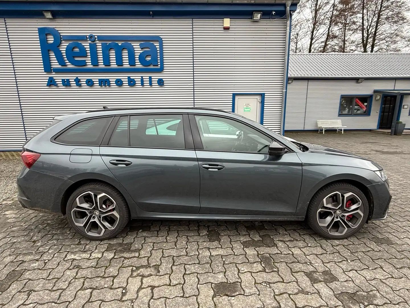 Skoda Octavia RS iV Kombi Hybrid 1,4i, Matrix, ACC, DAB, Navi Gris - 1