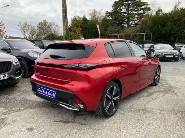 Peugeot 308 view 4