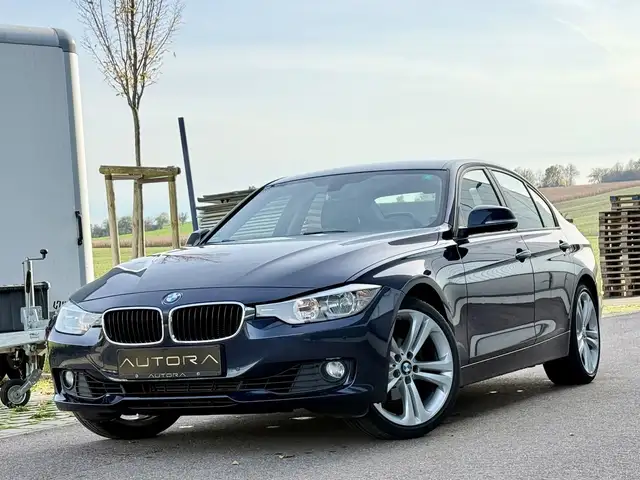 BMW 320 i Sport Line|AUTOMATIK|TEMP|SHZ|KLIMAAUTO|EU6