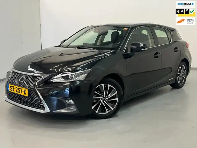Lexus CT 200h NL-auto / Camera / Navi / Xenon / DAB / Clima