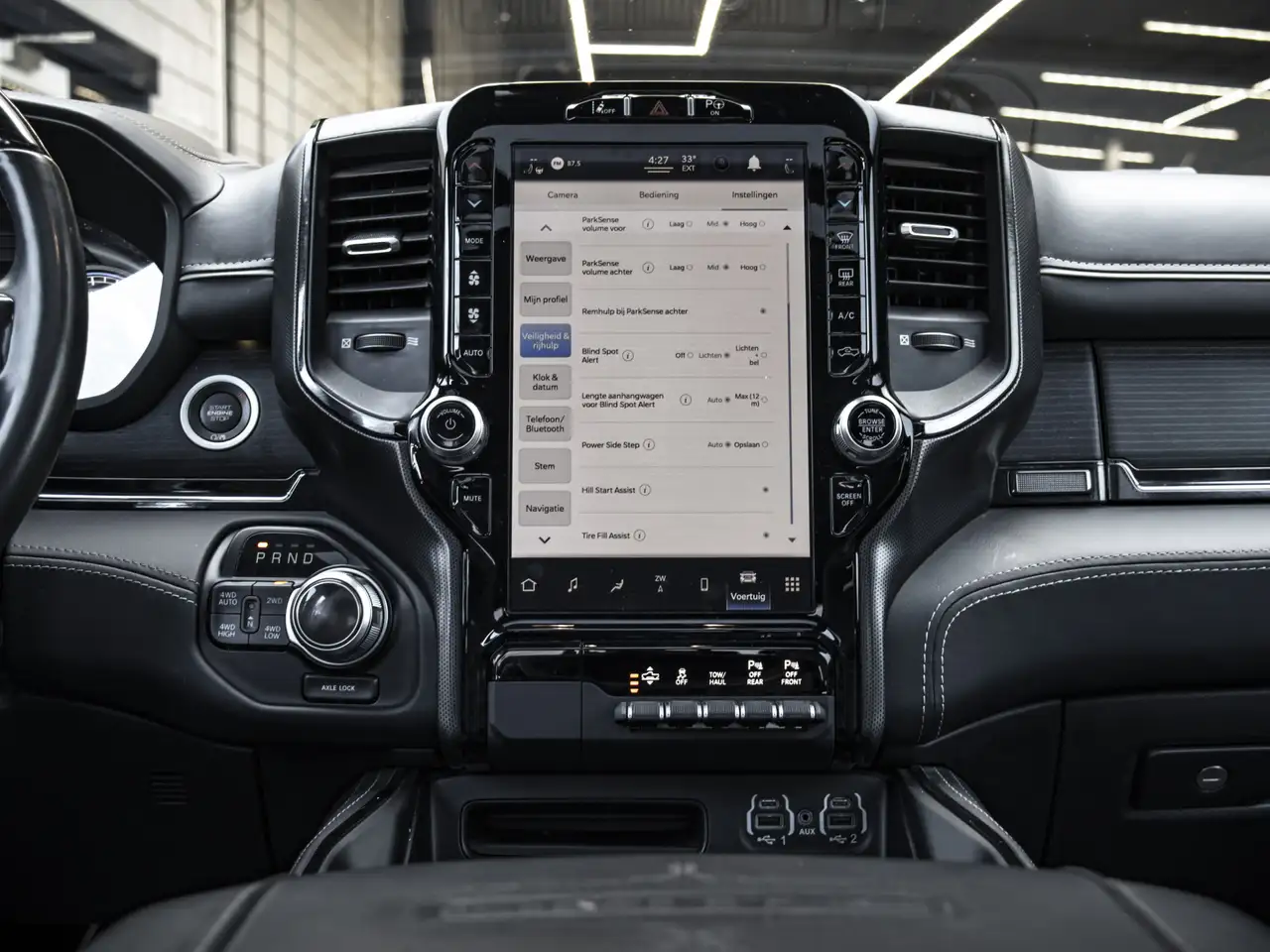 Dodge RAM 2023 — фото 15