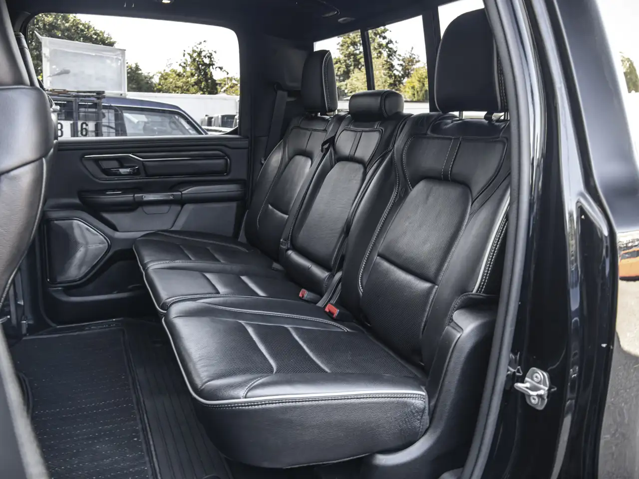 Dodge RAM 2023 — фото 14