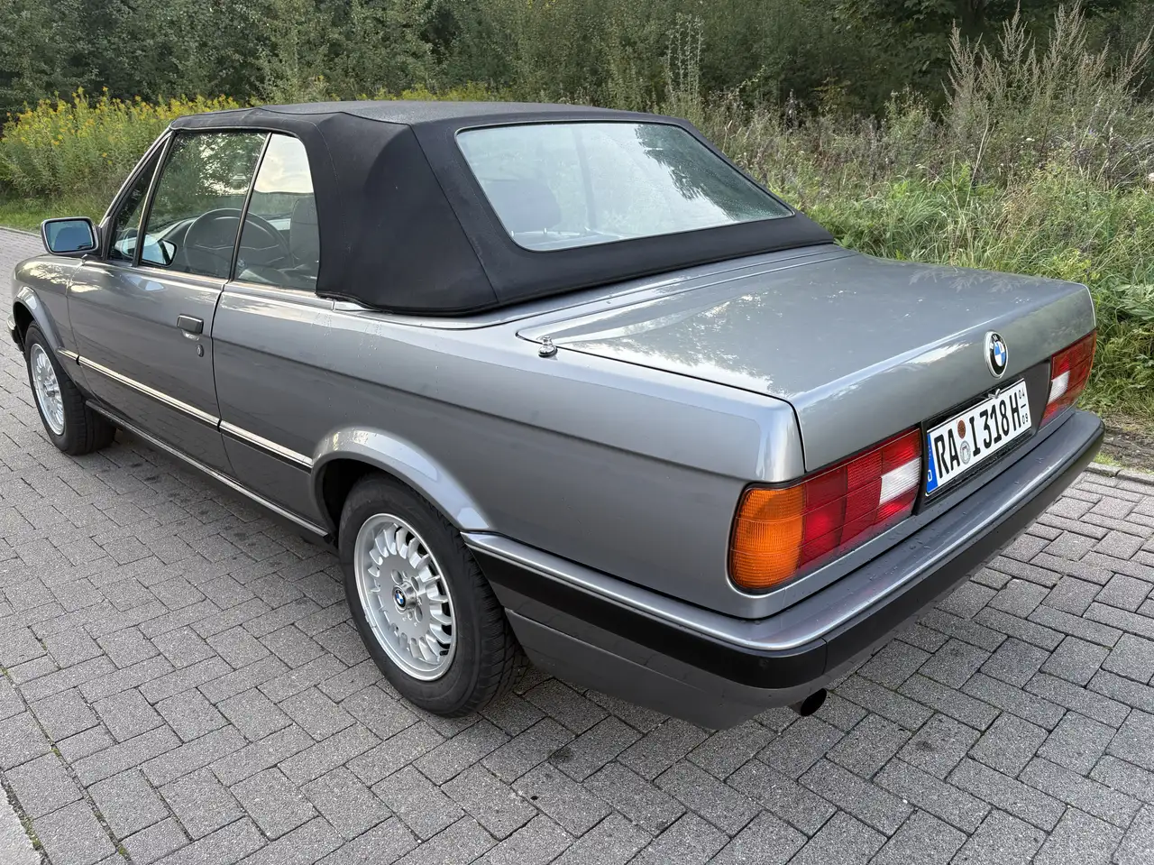 BMW 318 3er 318i Cabriolet, foto 3