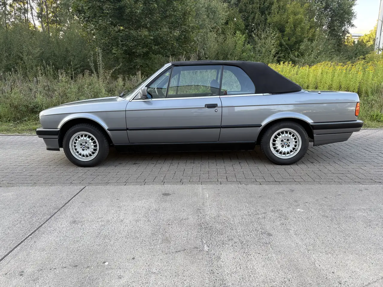 BMW 318 3er 318i Cabriolet, foto 2