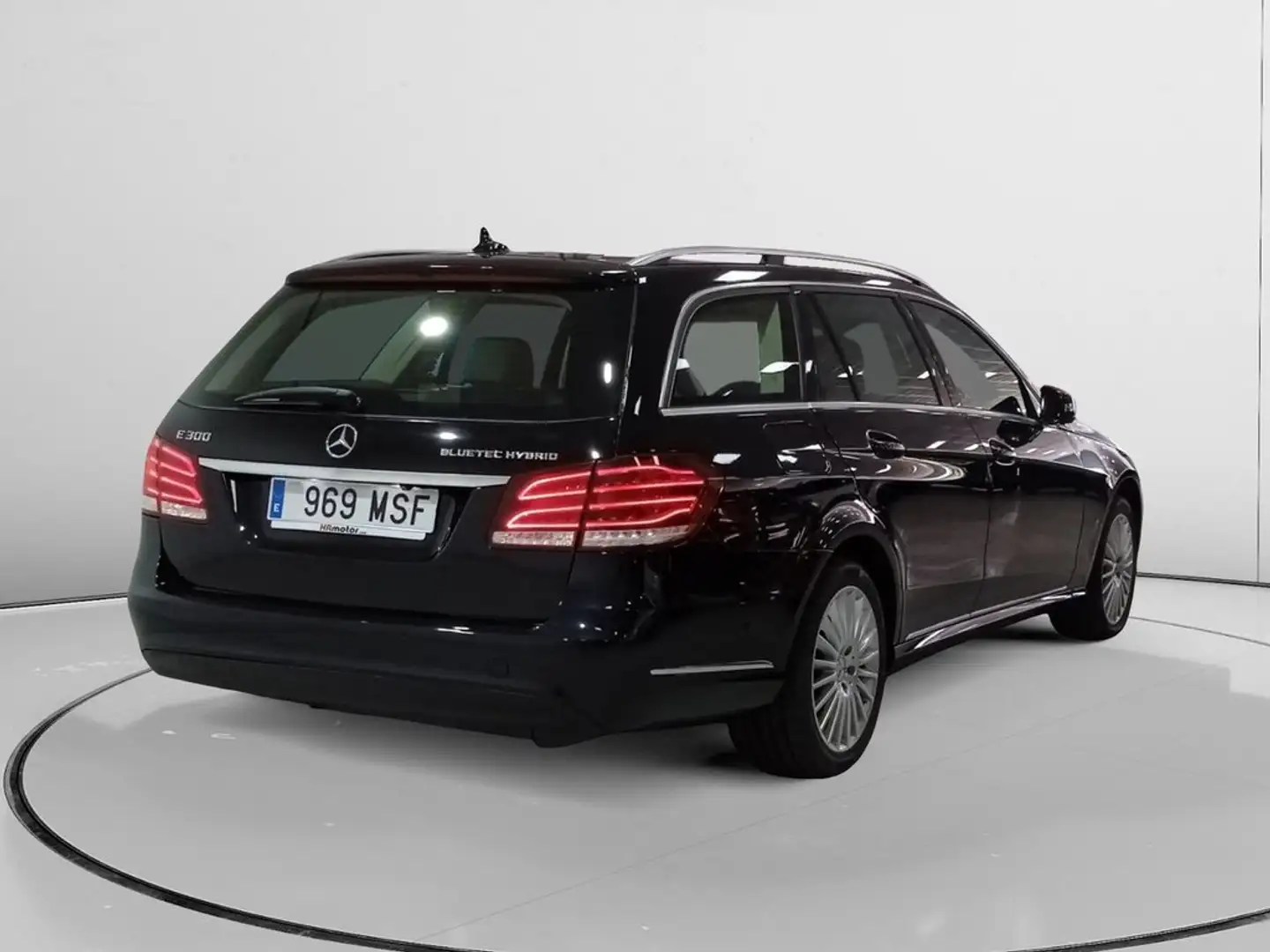 Mercedes-Benz E 300 Estate BT Hybrid Negro - 2