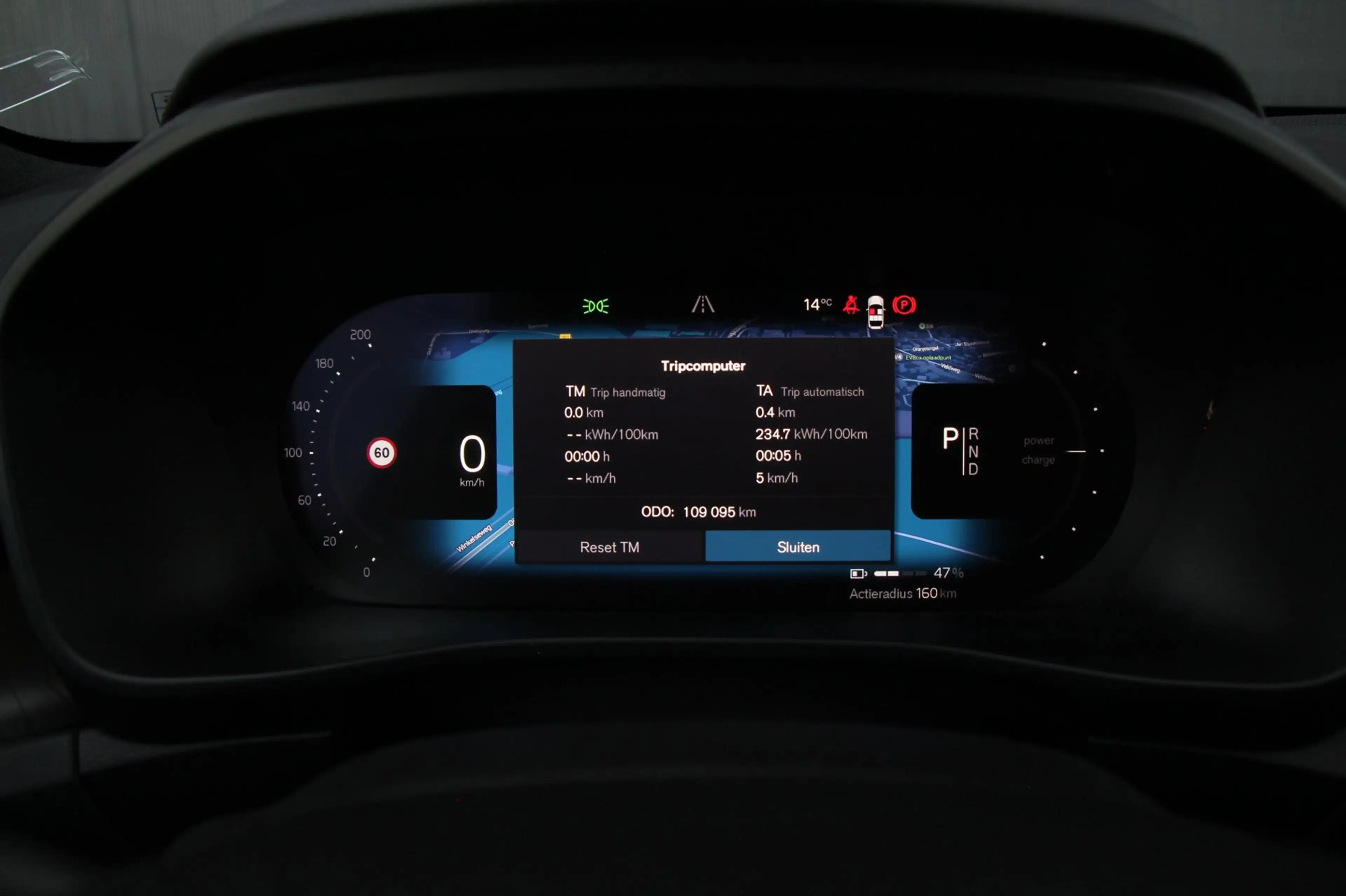 Volvo XC40 Recharge Twin Ultimate 78 kWh | Trekhaak | Panoram — photo 22