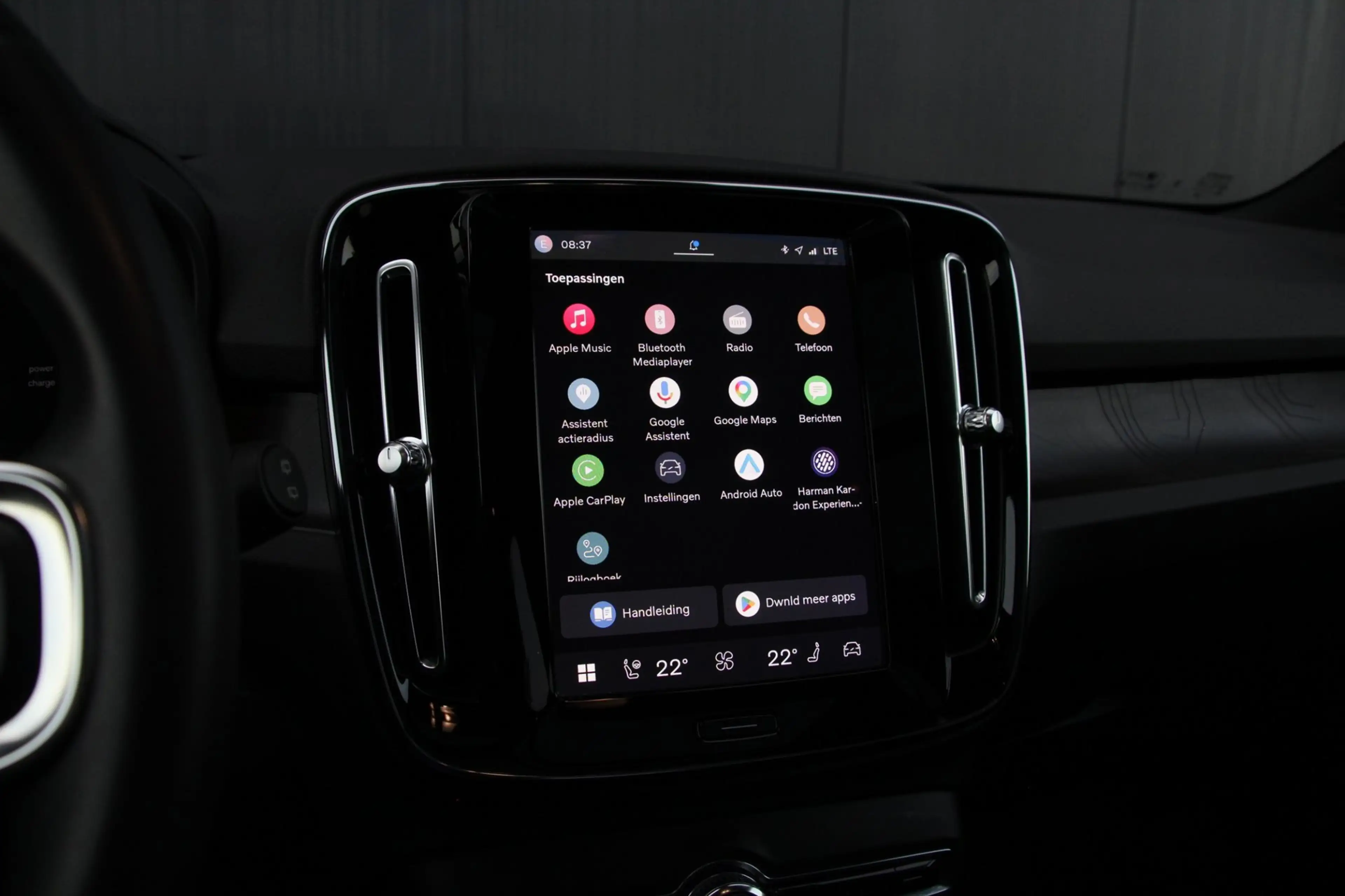 Volvo XC40 Recharge Twin Ultimate 78 kWh | Trekhaak | Panoram — photo 28