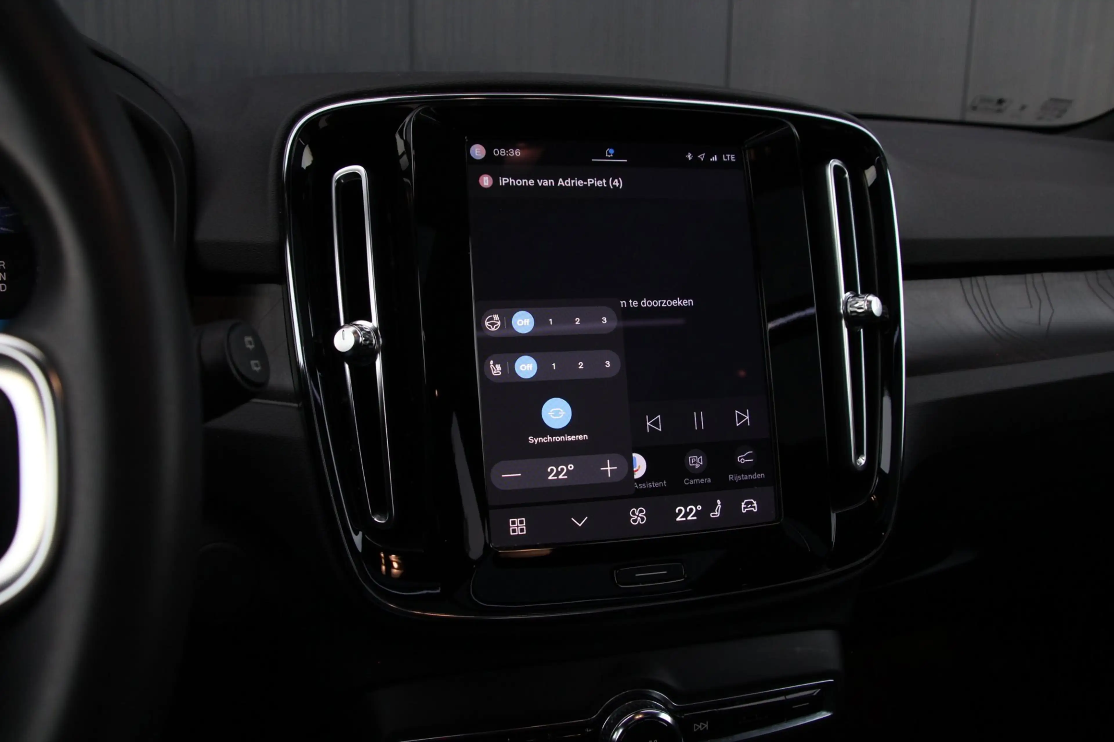 Volvo XC40 Recharge Twin Ultimate 78 kWh | Trekhaak | Panoram — photo 23