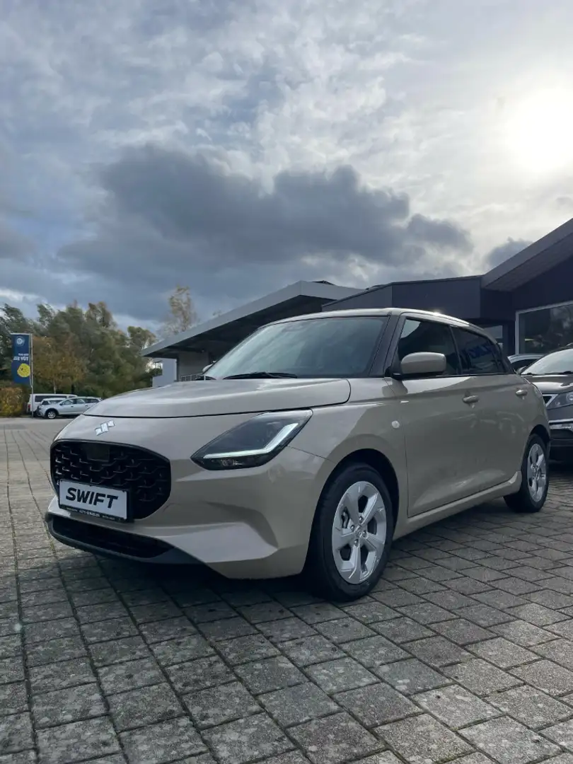 Suzuki Swift 1.2 Dualjet Hybrid 61 kW Comfort Beige - 2