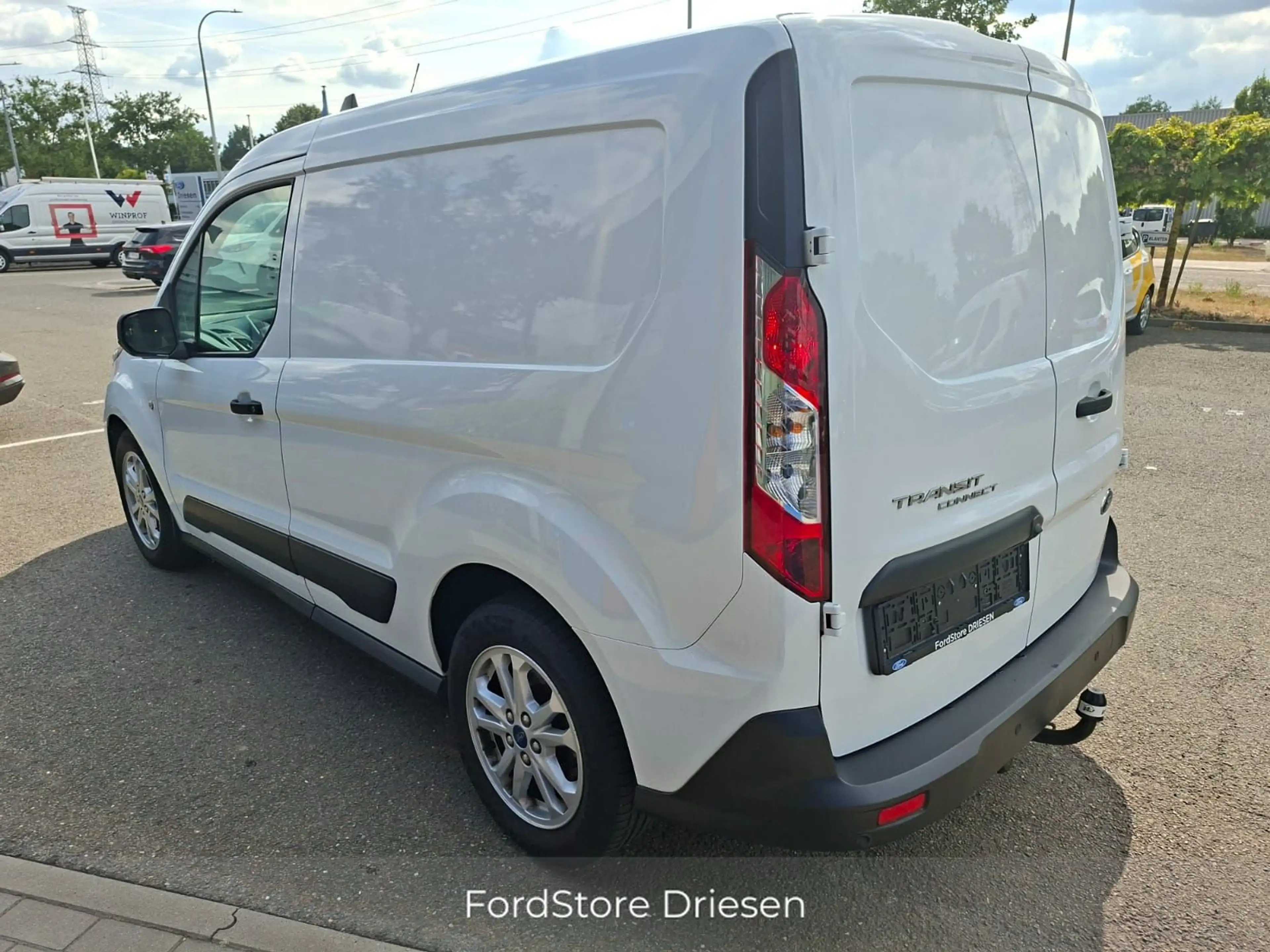 Ford Transit Connect L1 EcoBoost Limited BIJ FORD DRIESEN BREE 089/461610 — photo 4