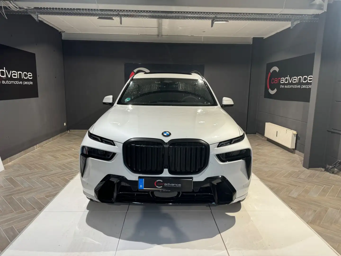 BMW X7 xDrive 40 d M Sport FULL OPTION Weiß - 1