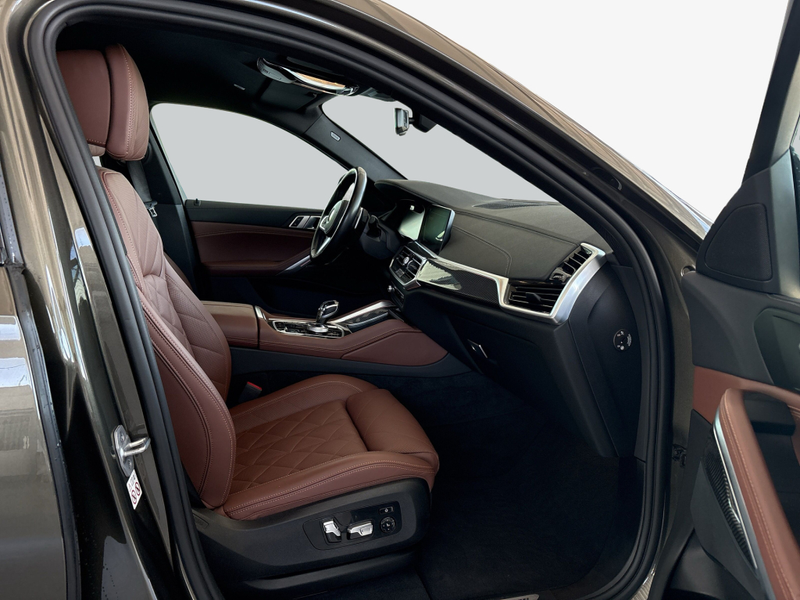 BMW X6 xDrive40d Laserlicht* HiFi* Head-Up* SHZ* — photo 13