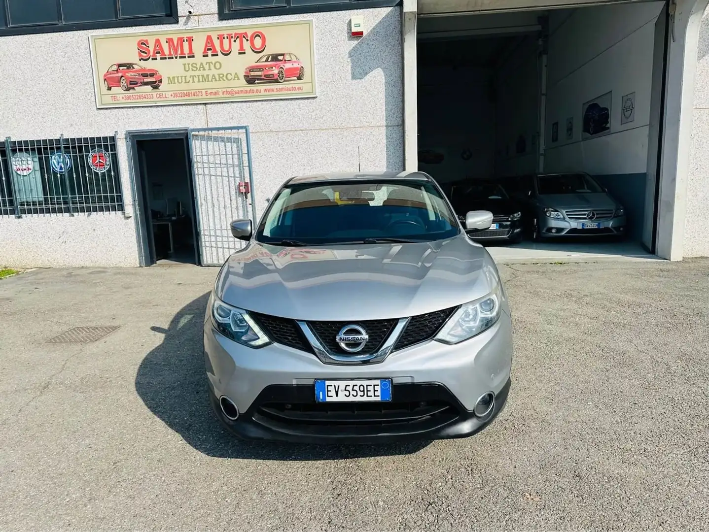 Nissan Qashqai Qashqai 1.6 dci Tekna 4wd 130cv Grau - 2