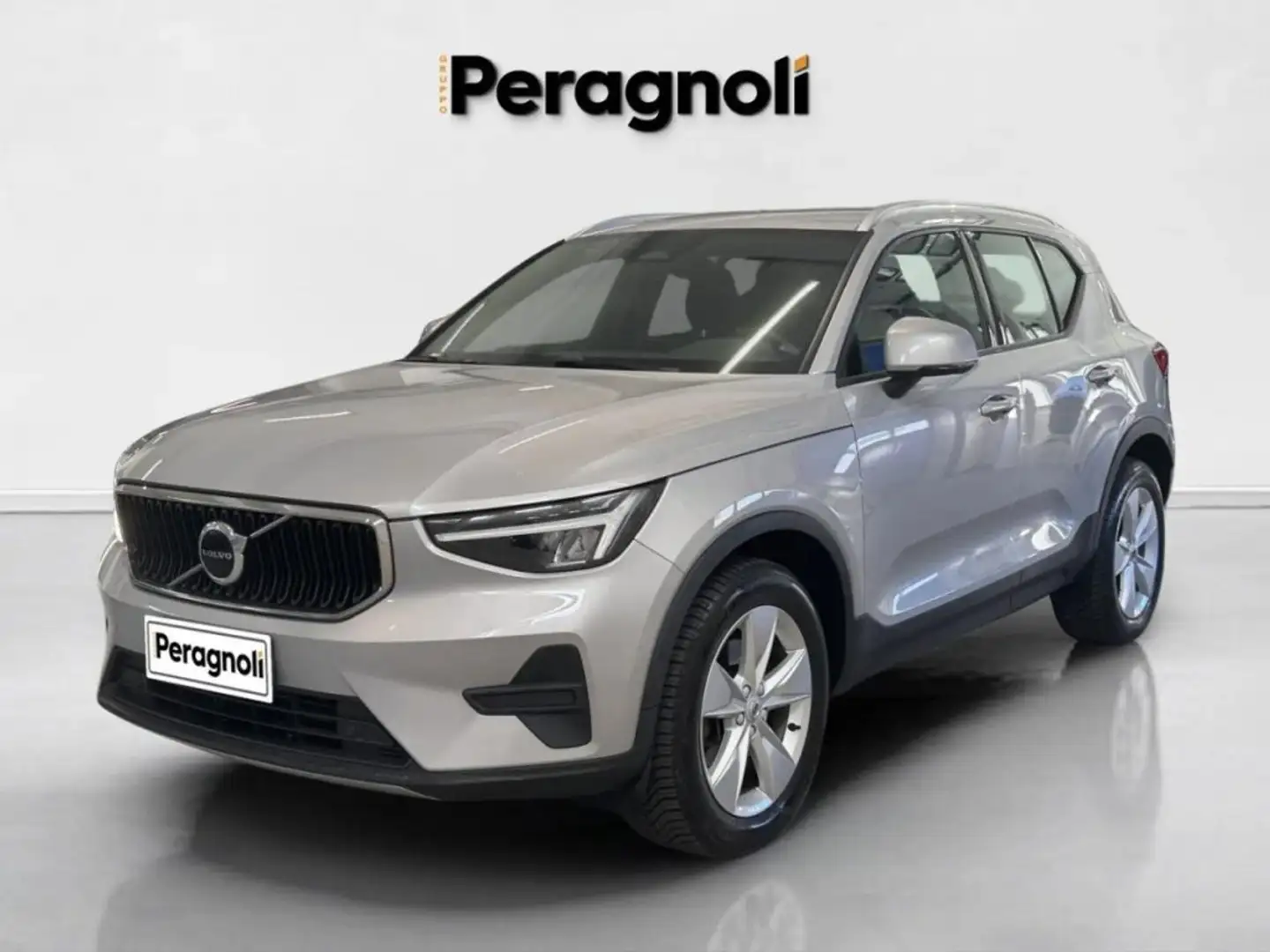 Volvo XC40 B3 CORE AUTOMATICA Grigio - 1
