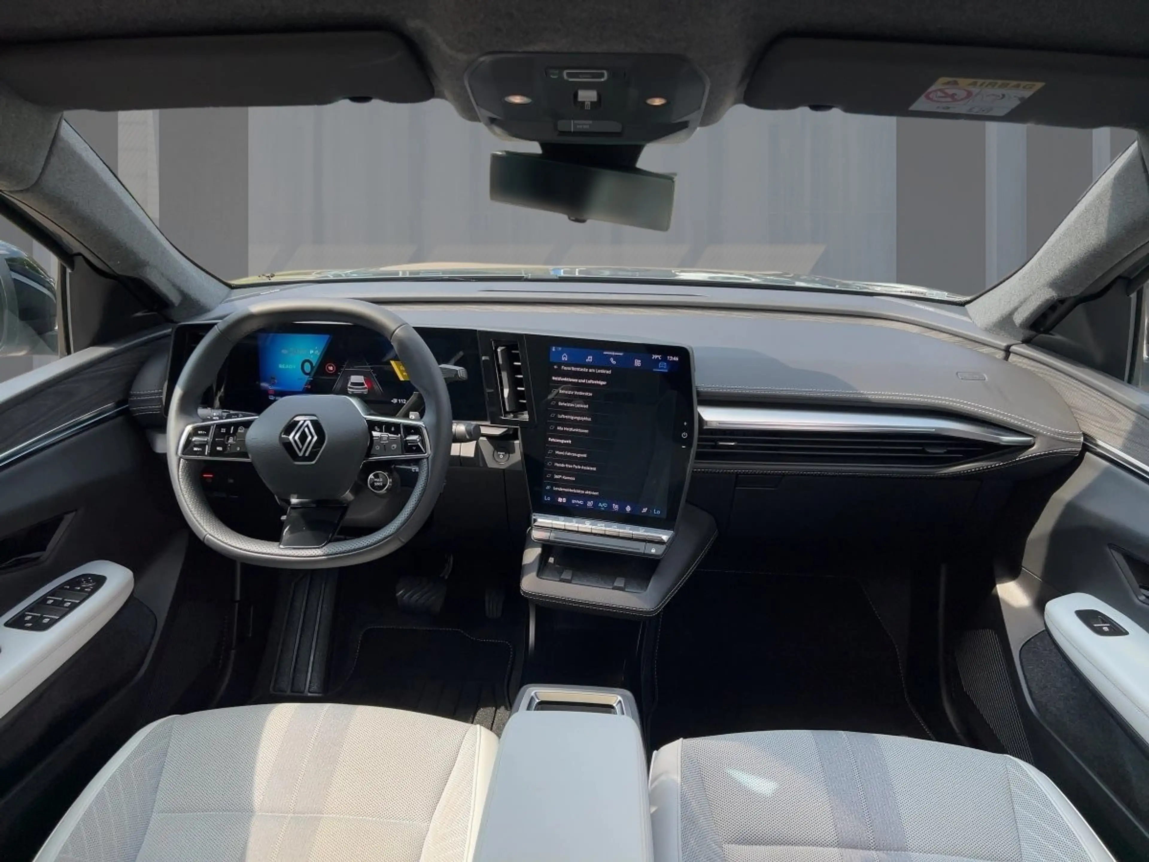 Renault Scenic E-Tech Electric EV87 220HP Iconic — photo 10
