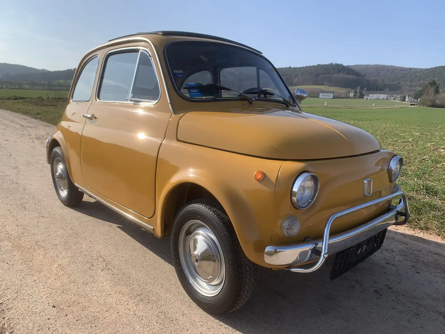 Fiat 500L Fiat 500 L mit Faltdach original Fahrzeug Oldtimer Gelb - 1