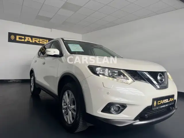 Nissan X-Trail view 5