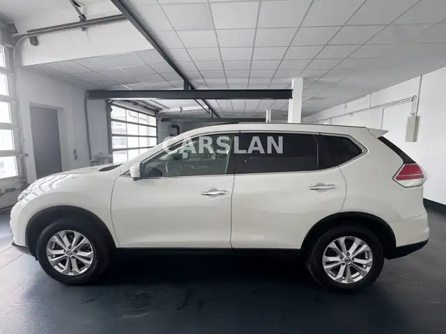 Nissan X-Trail view 9