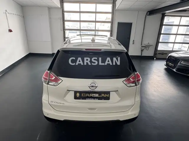 Nissan X-Trail view 14