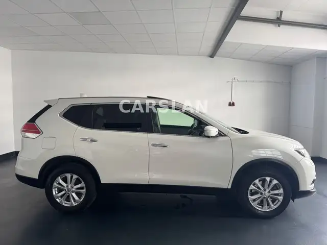 Nissan X-Trail view 8