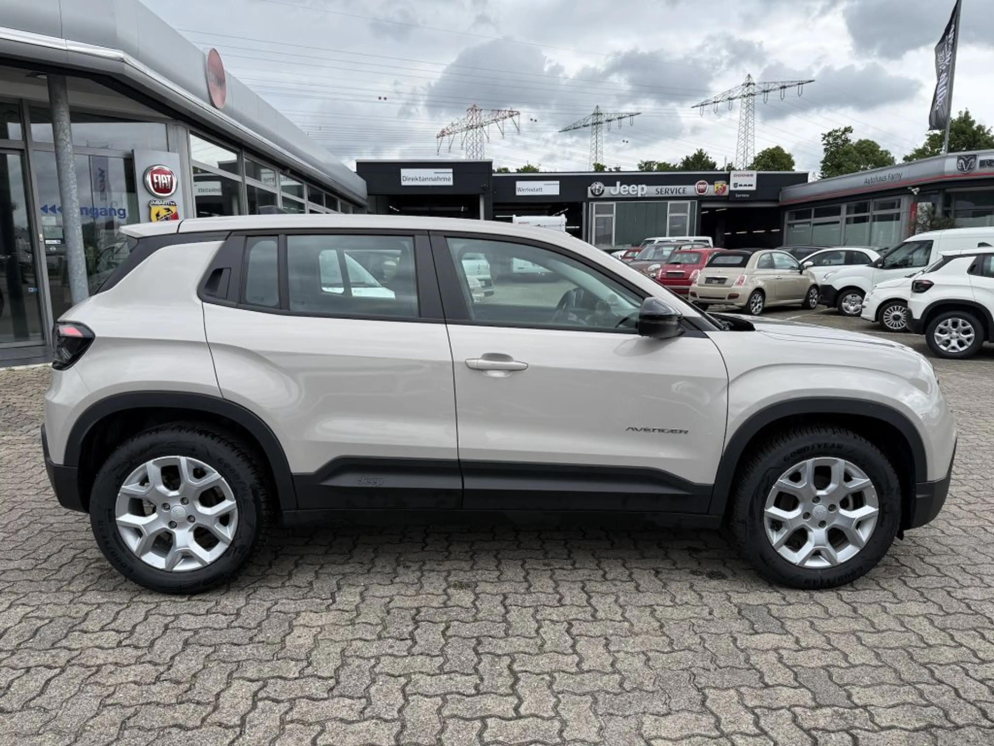 Jeep Avenger 1.2 GSE T3 Turbo-Benzin GDI Altitude — photo 4