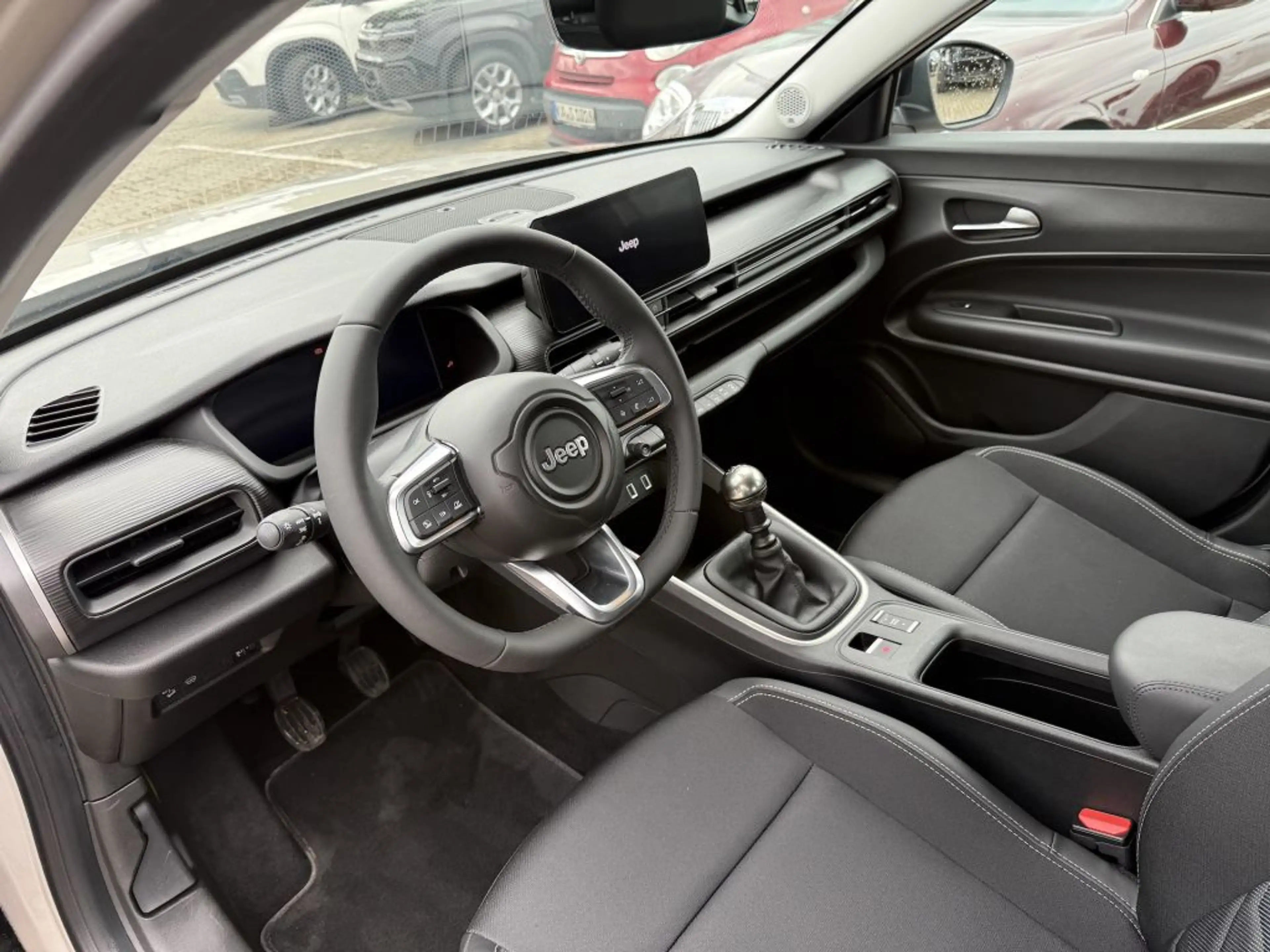 Jeep Avenger 1.2 GSE T3 Turbo-Benzin GDI Altitude — photo 11