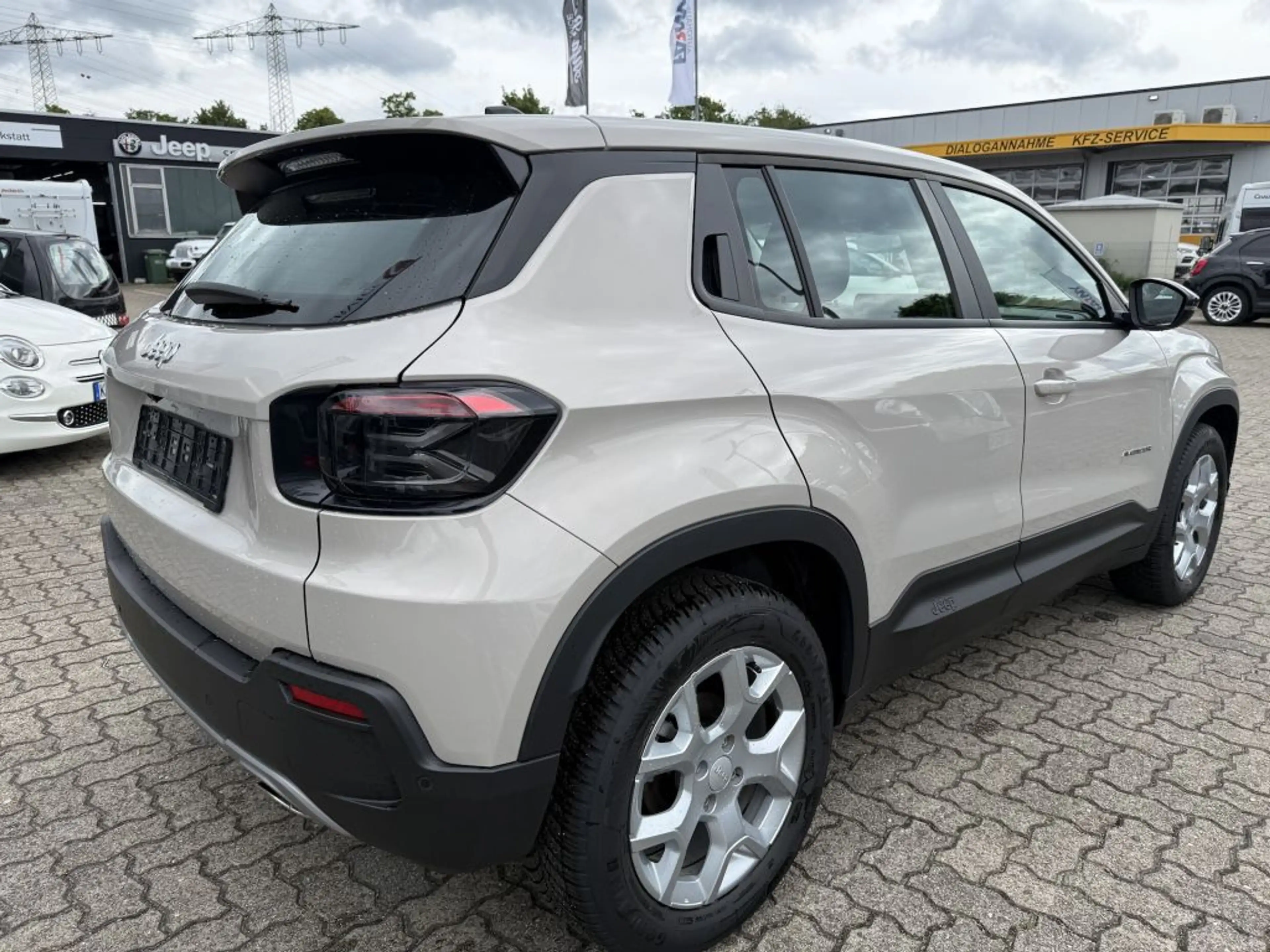 Jeep Avenger 1.2 GSE T3 Turbo-Benzin GDI Altitude — photo 5
