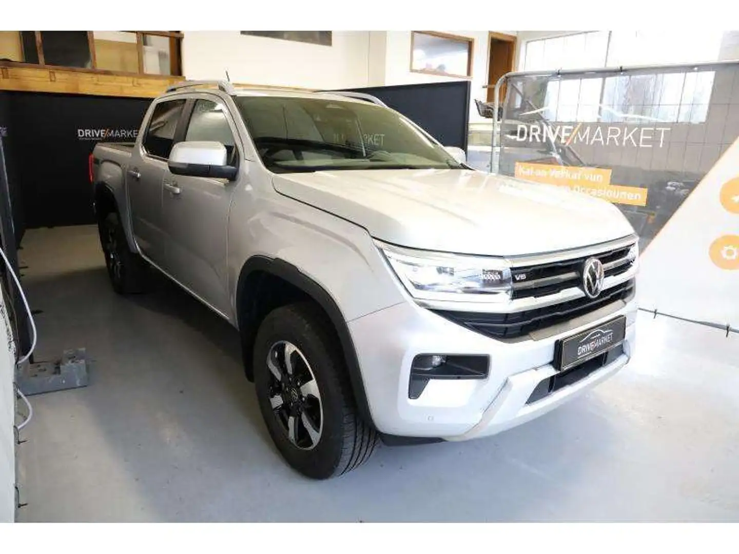 Volkswagen Amarok Style Grijs - 1