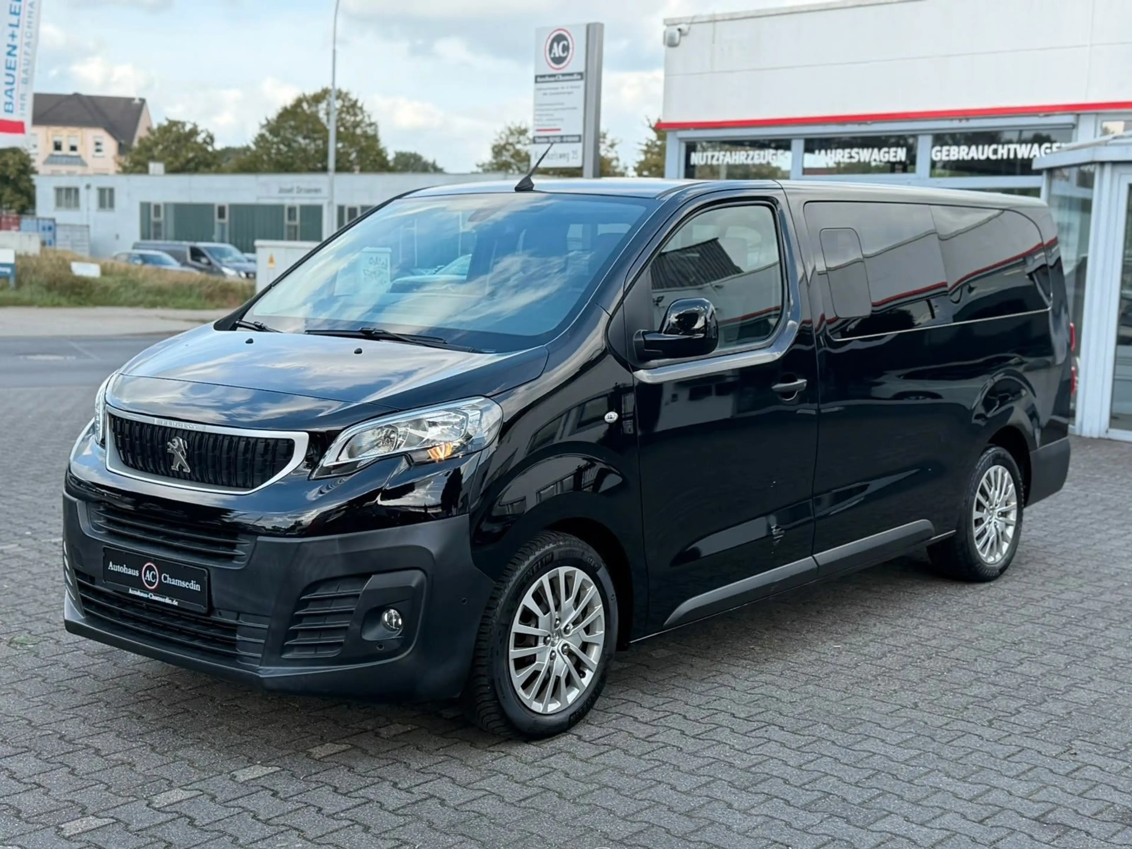 Peugeot Traveller Expert Kombi Traveller L3 — photo 2