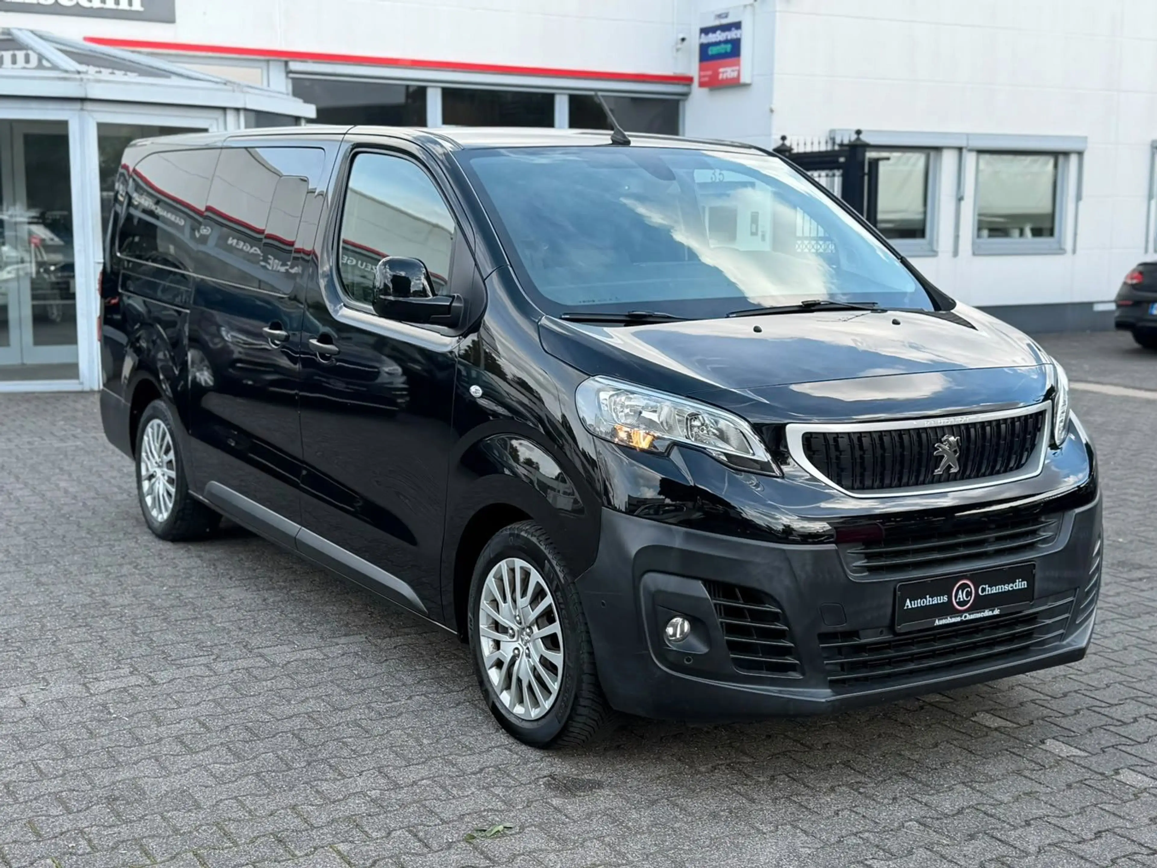 Peugeot Traveller Expert Kombi Traveller L3 — photo 8