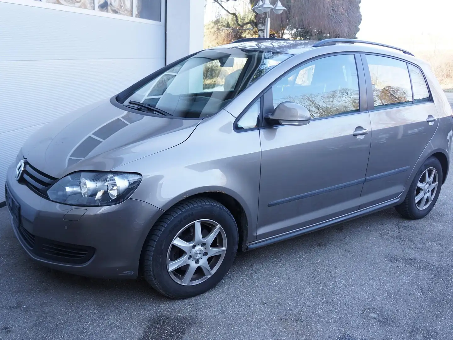 Volkswagen Golf Plus Golf Plus Rabbit BMT 1,6 TDI DPF Rabbit Silber - 1