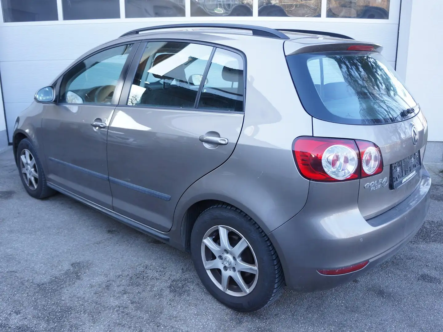 Volkswagen Golf Plus Golf Plus Rabbit BMT 1,6 TDI DPF Rabbit Silber - 2